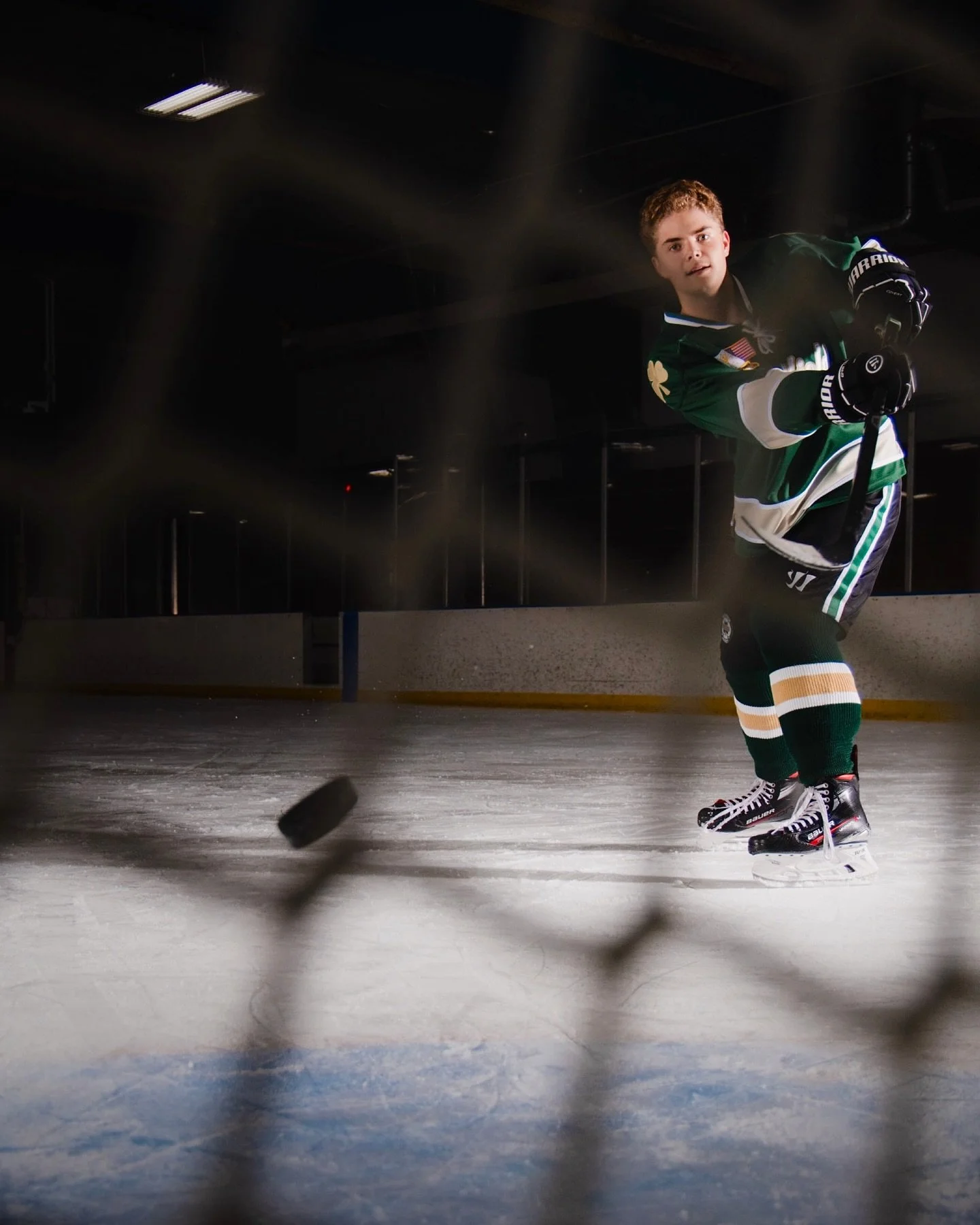 Media day w/ Westfield High School Hockey Club teams.
*
*
*
#indianapolissportsphotographer #icehockey #hockeypics #mediaday #sportsportraits #westfieldsportsphotographer #marciyochumphotography