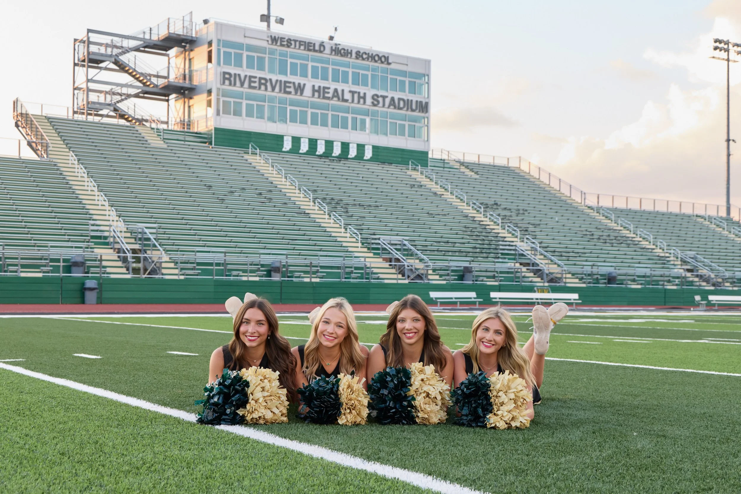 westfieldCheerSeniors1A0A8369marciyochumphoto.jpg