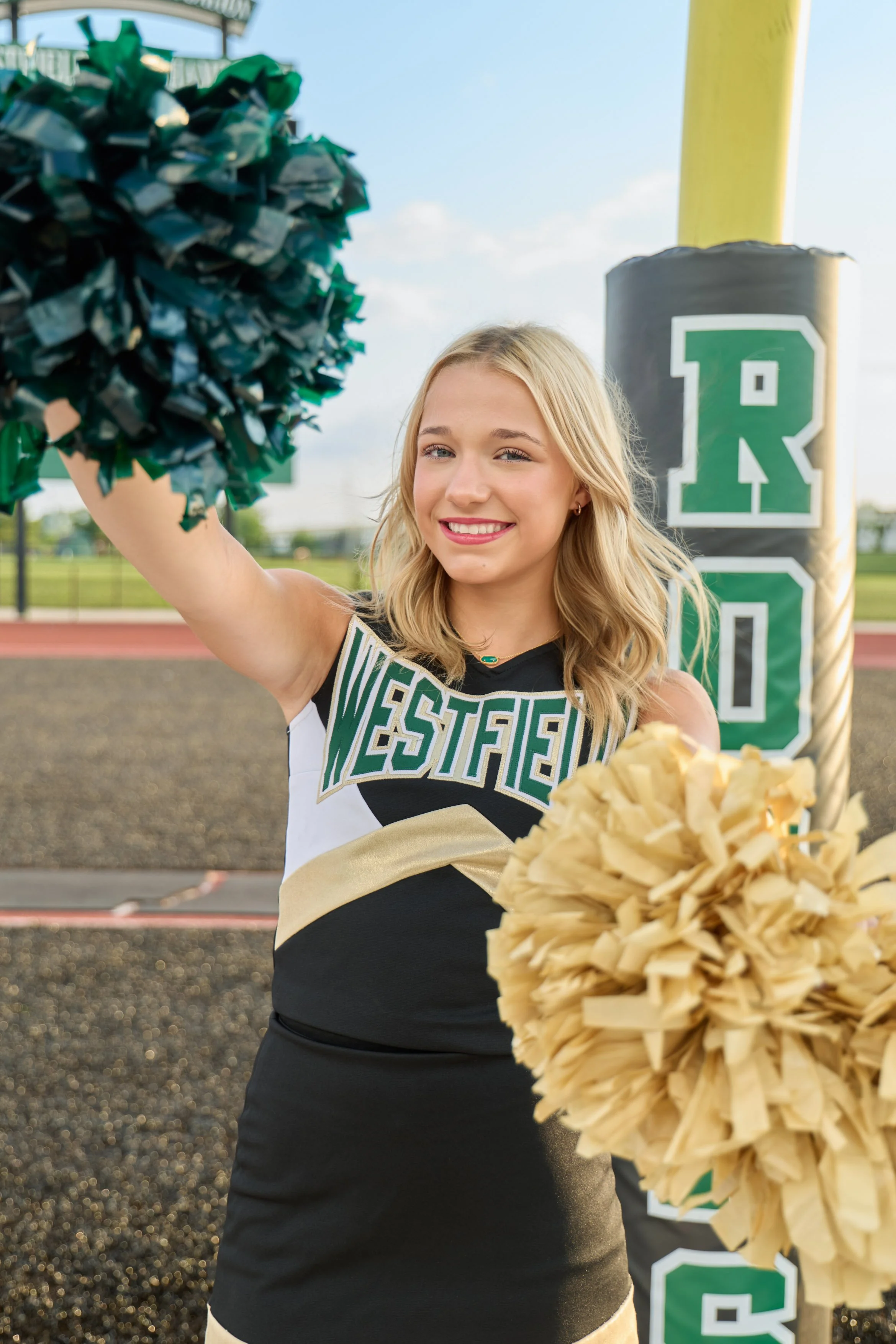 westfieldCheerSeniors1A0A8253marciyochumphoto.jpg