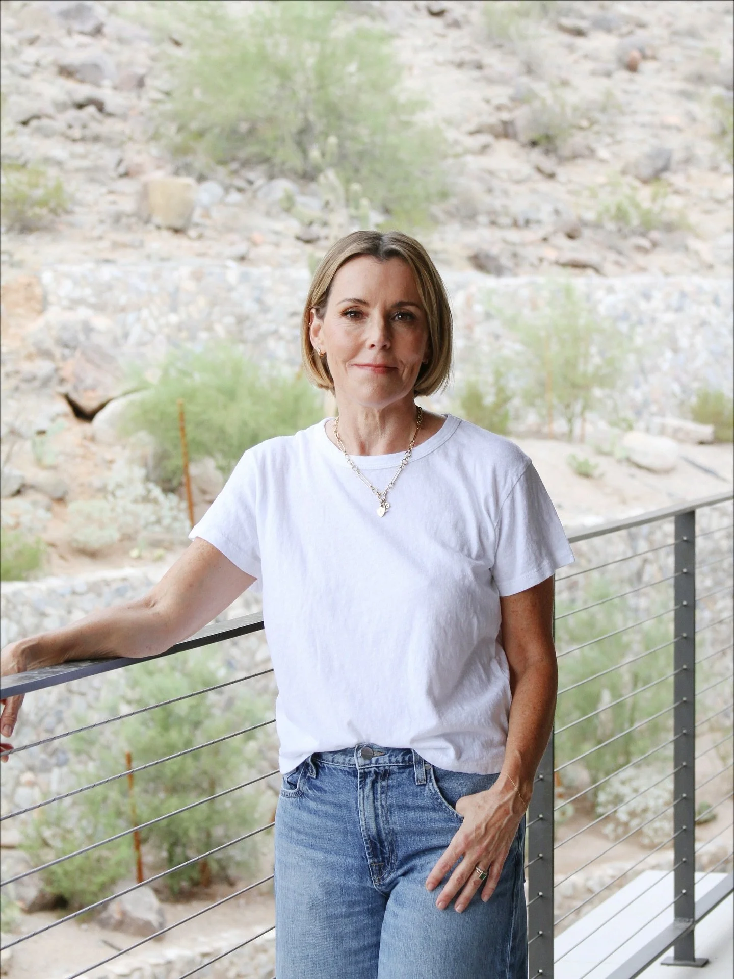 Although I love to travel, nothing comes close to the beautiful Phoenician desert. This gorgeous apartment I was lucky enough to renovate recently, truly balanced the beauty of Phoenix with a contemporary, cool look. ⁠#LygiaHarkinsInteriors⁠ ⁠
⁠
⁠
#i