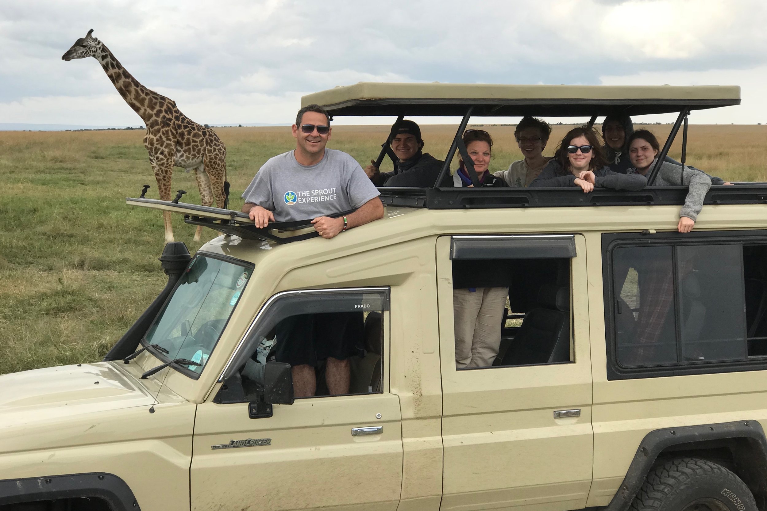 KENYA Ultimate Sprout Photo Todd and Giraffe.jpeg