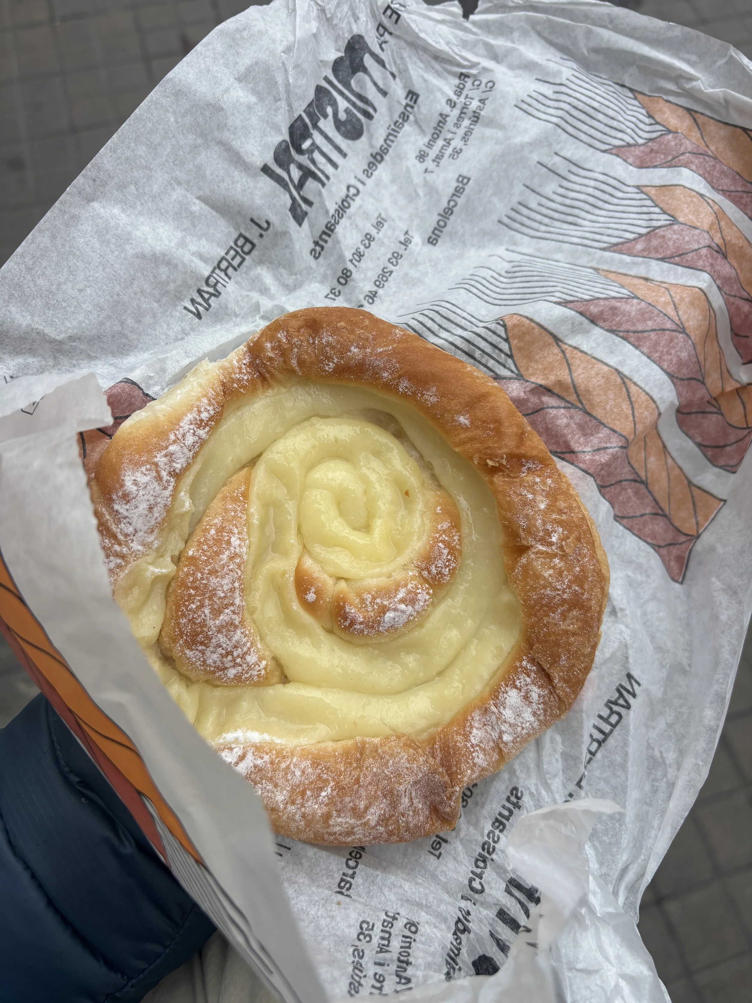 Ensaimada de crema from Forn Mistral