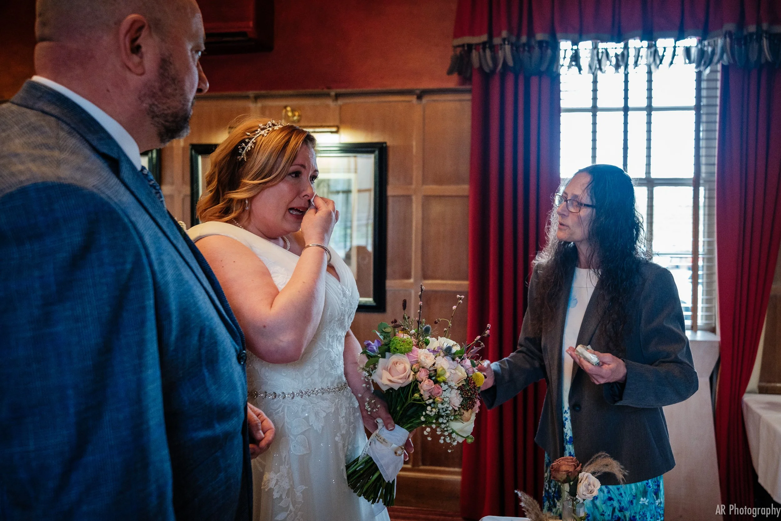 Old Bridge Hotel Wedding-17.jpg