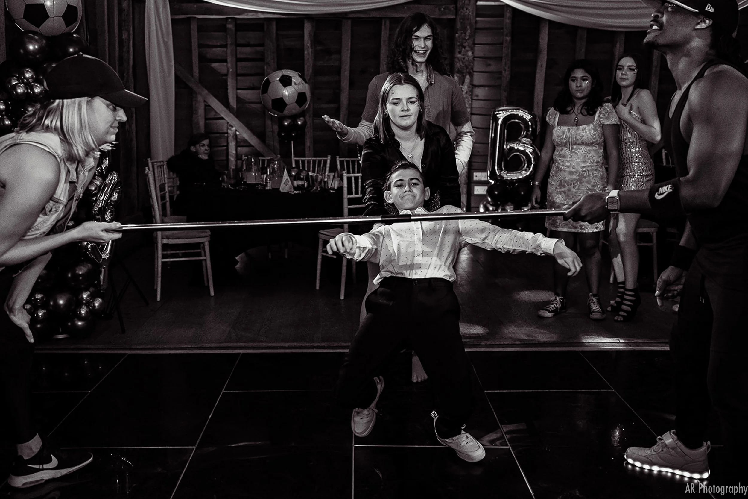 Hertfordshire Barmitzvah Photographer-26.jpg