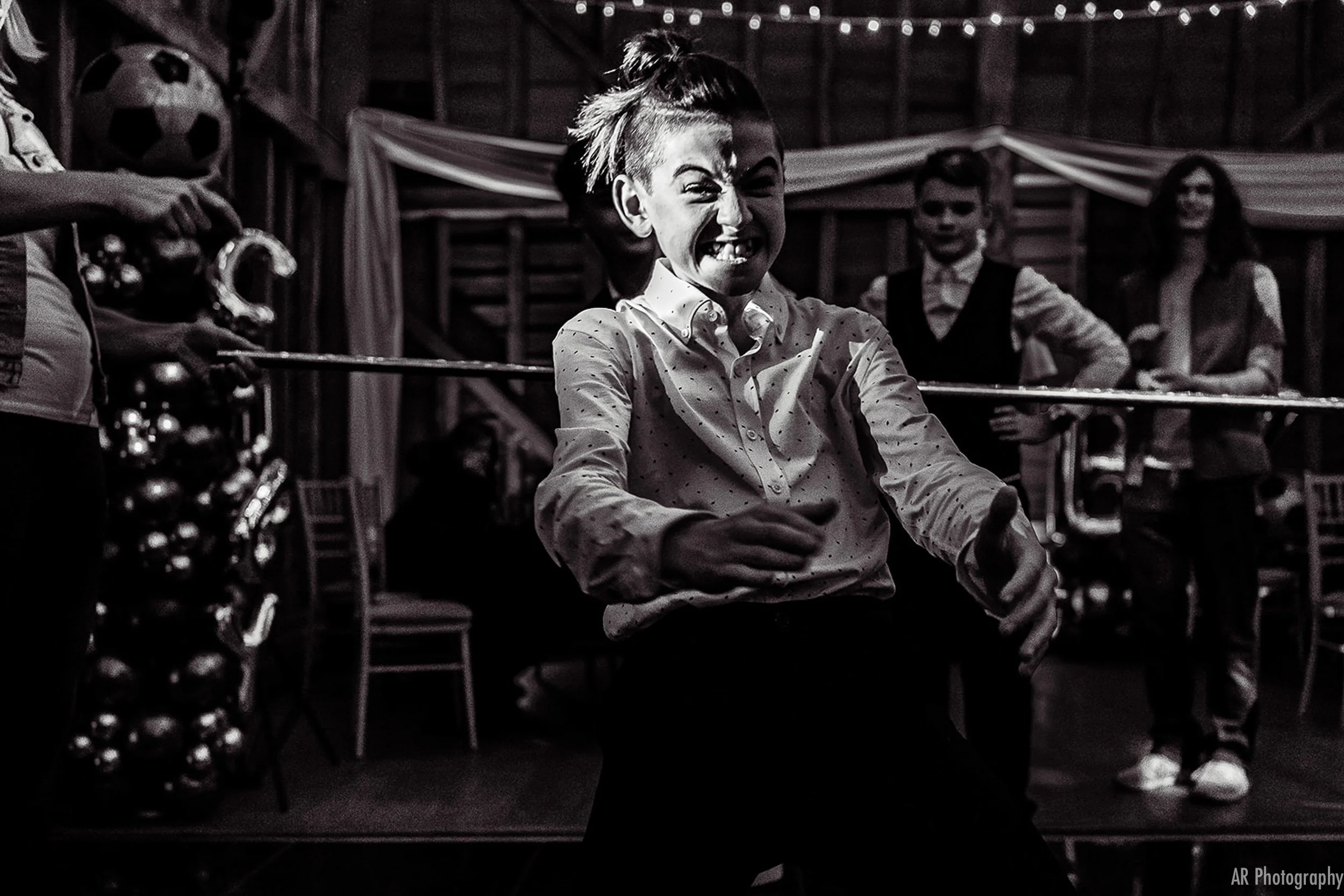 Hertfordshire Barmitzvah Photographer-28.jpg