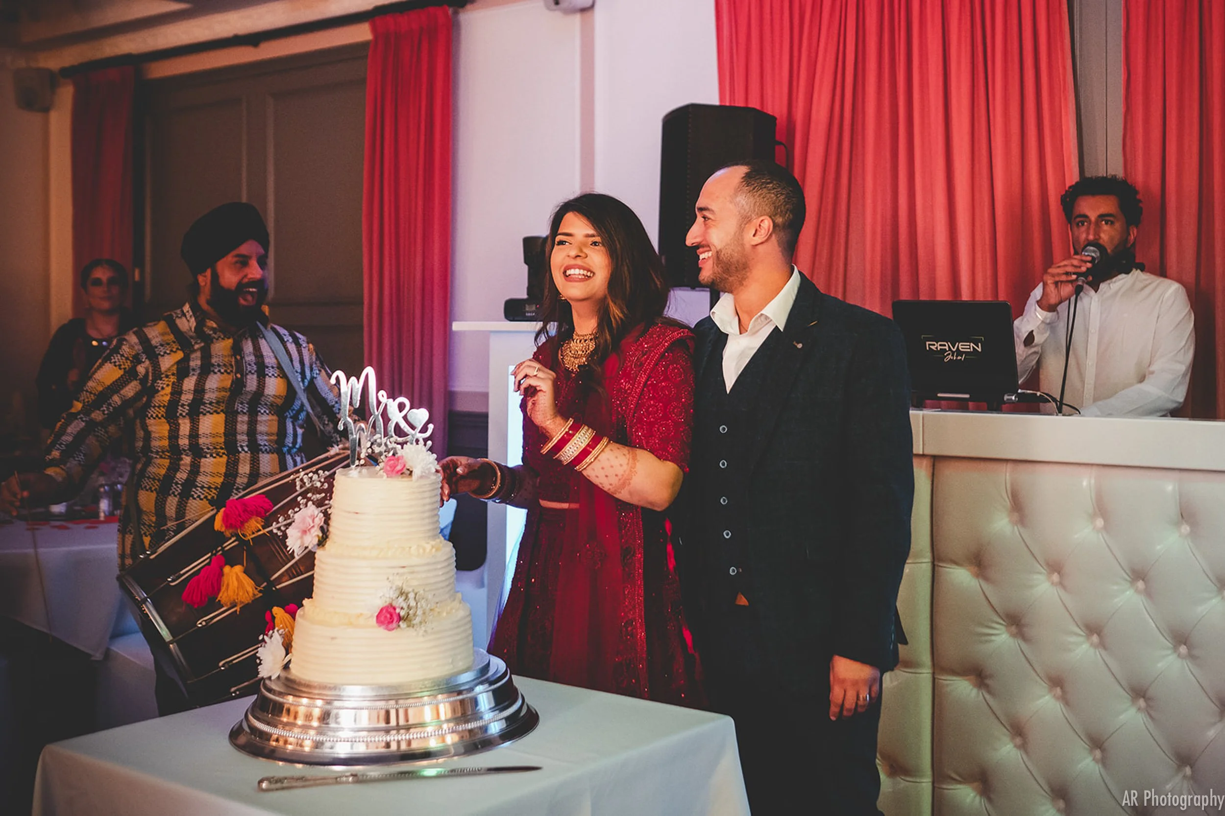 Bedford Swan Hotel Wedding-47.jpg