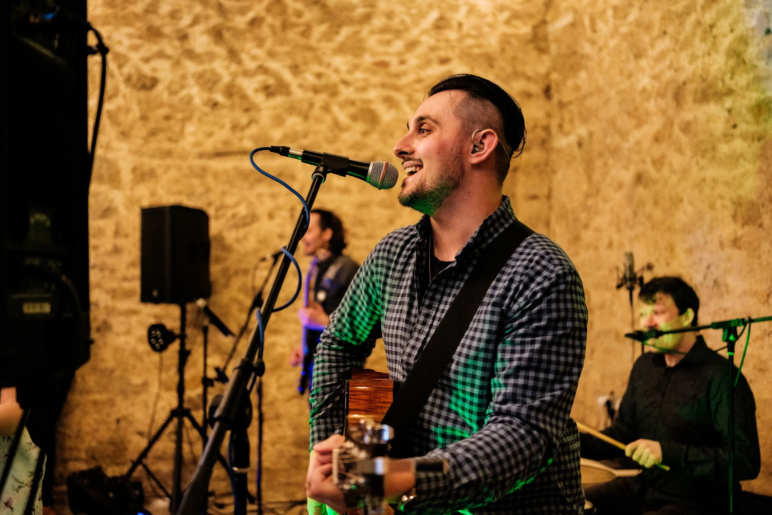 Kitty & Ollie - Cider Barn - Dillington Estate-44.jpg