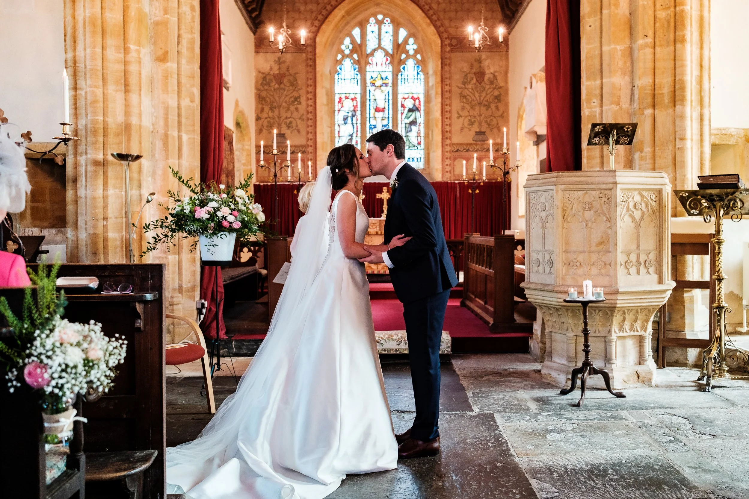 Kitty & Ollie - Cider Barn - Dillington Estate-21.jpg