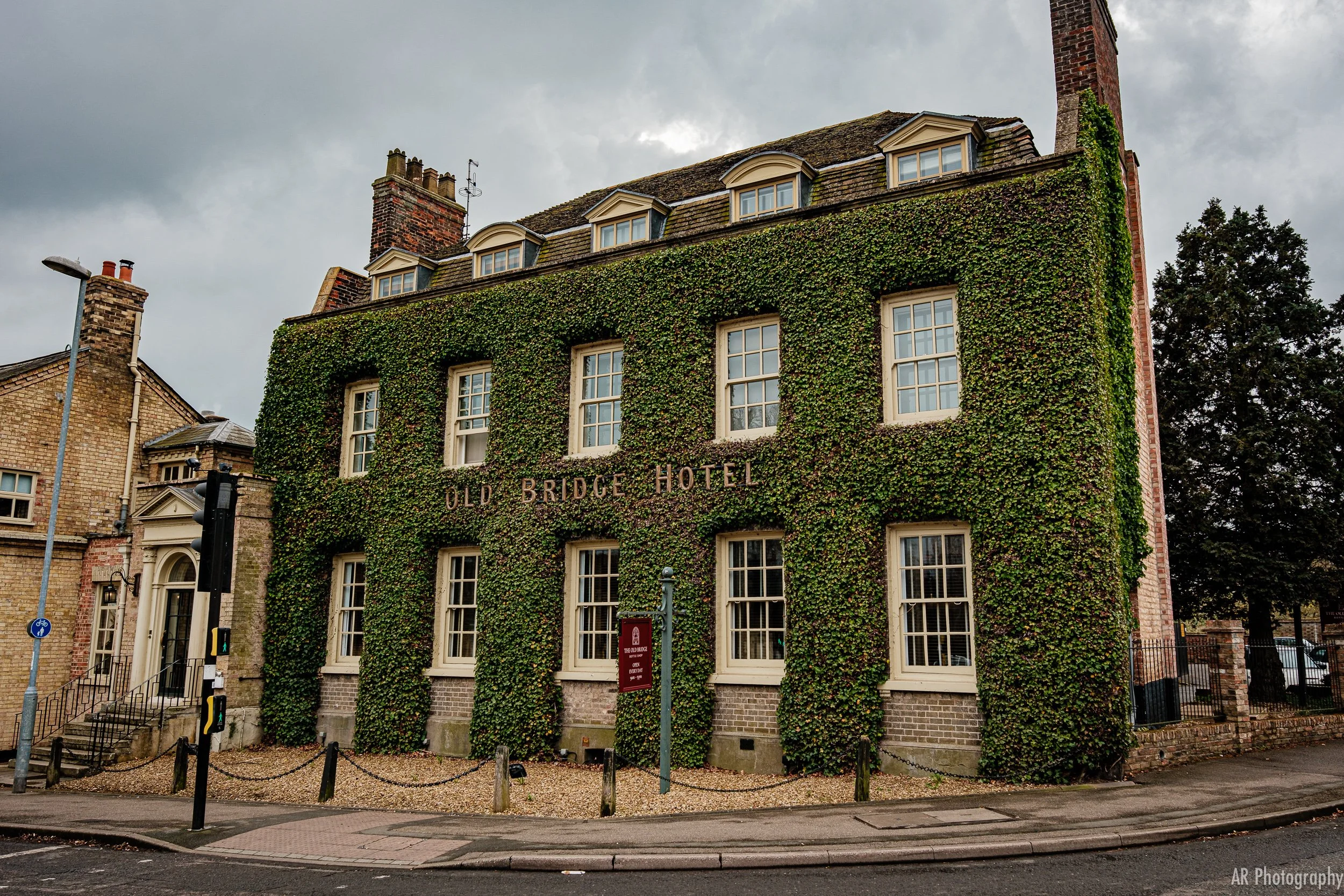 the old bridge hotel in huntingdon cambridgeshire