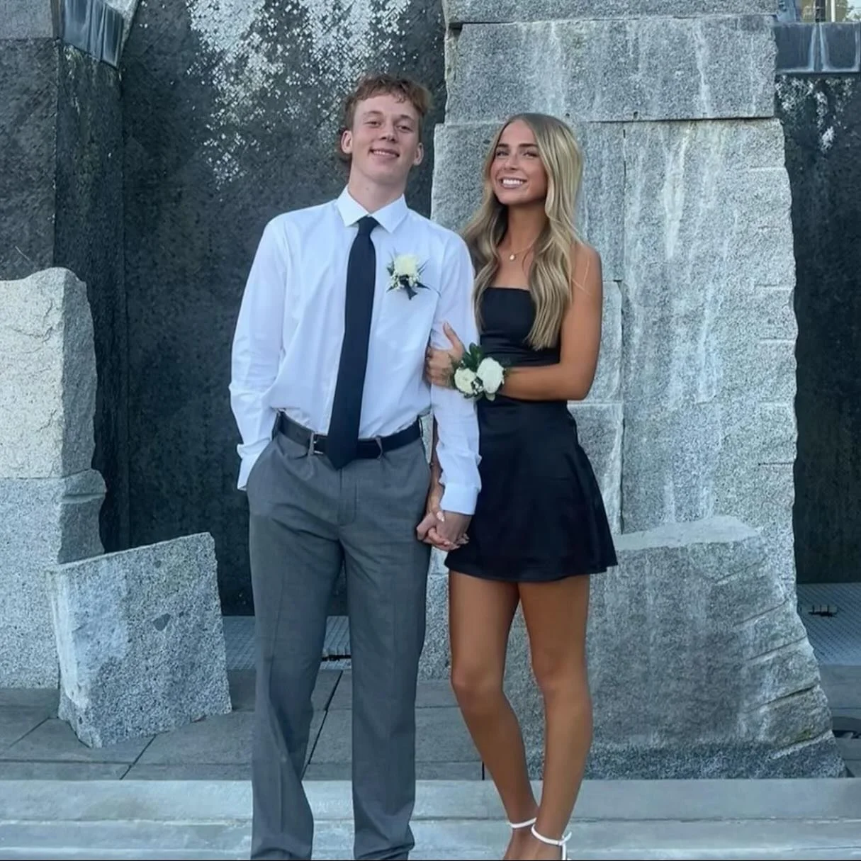 Last homecoming and dances for so many of my seniors 🥹