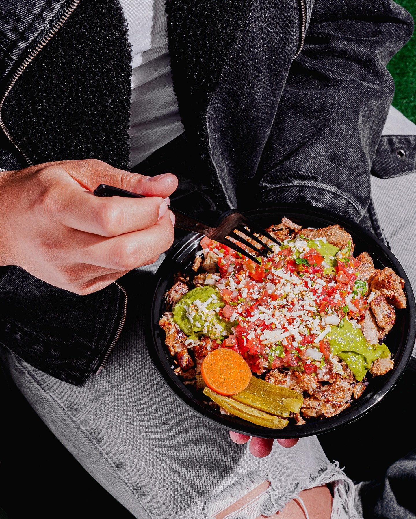 At #TacoCentro, it&rsquo;s not all about tacos enjoy our delicious bowls! You choose your protein! #🔵⭐️
&bull;
👉🏼Visit Taco Centro, located in Downtown San Diego&rsquo;s Gaslamp Quarter!
&bull;
📍 539 Island Ave San Diego, CA
&bull;
#tacocentrosd 