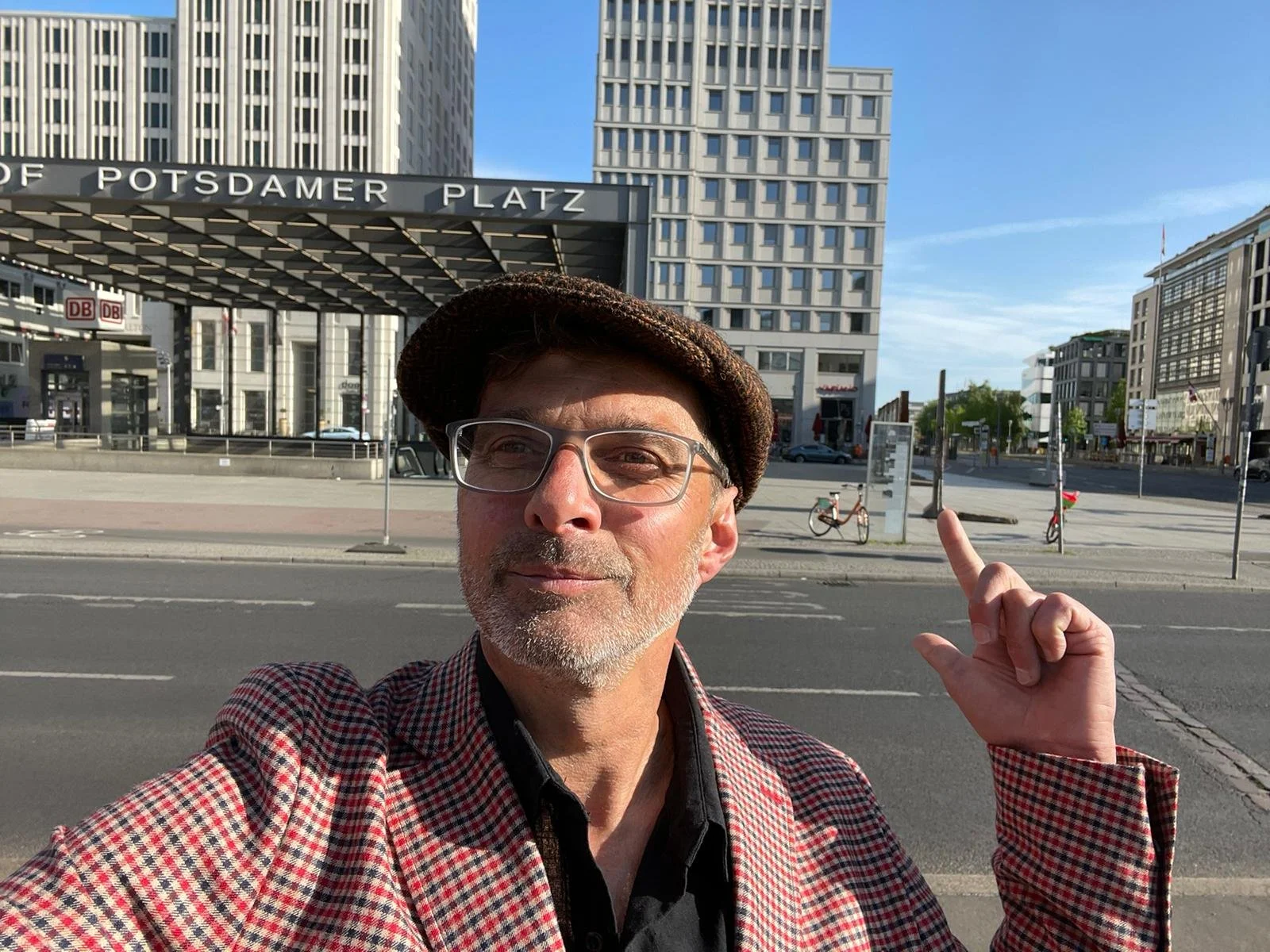 BBS Profile Picture - Joerg Schoepfel.jpg