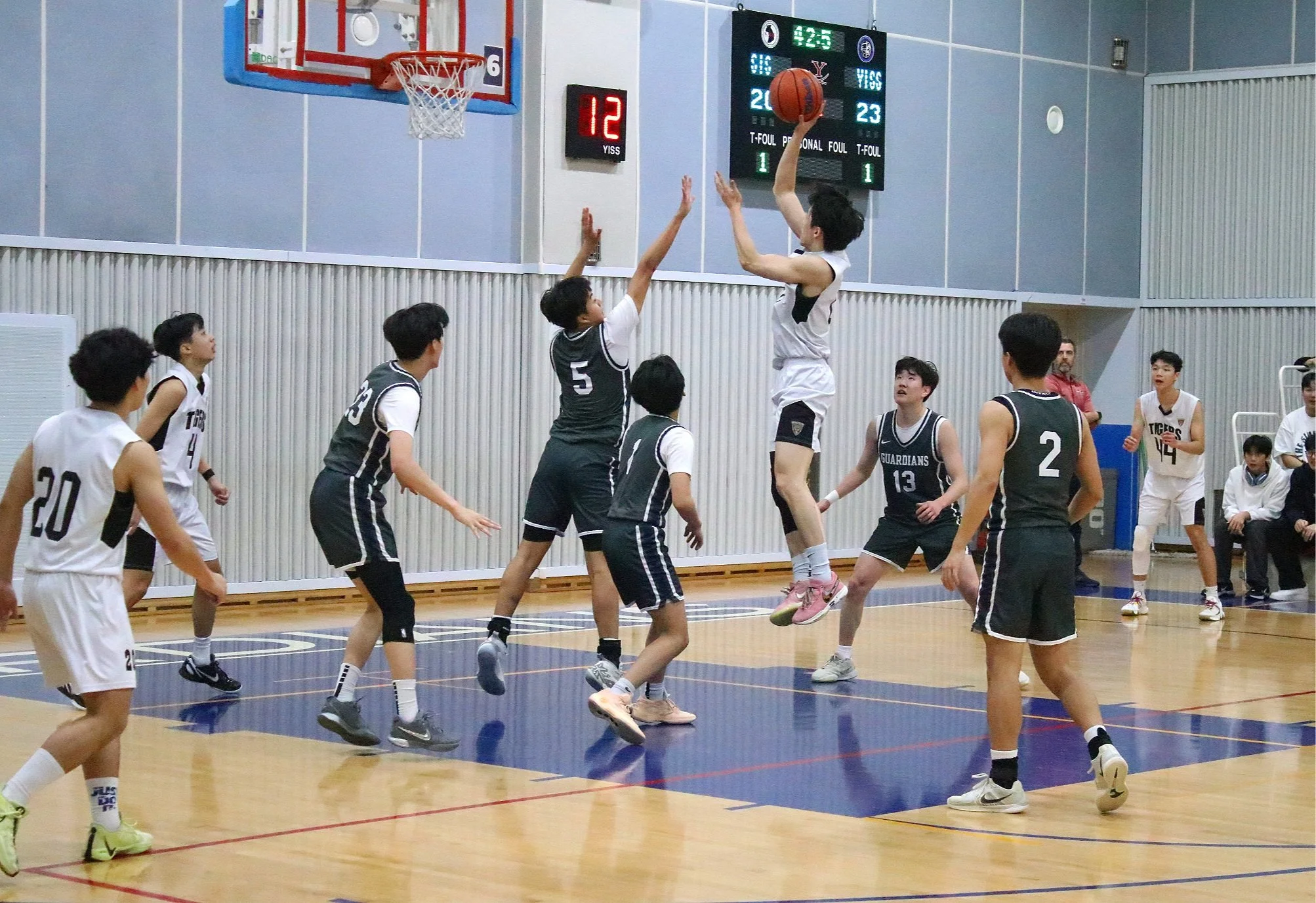 Varsity Boys Basketball Compete at KAIAC Championship