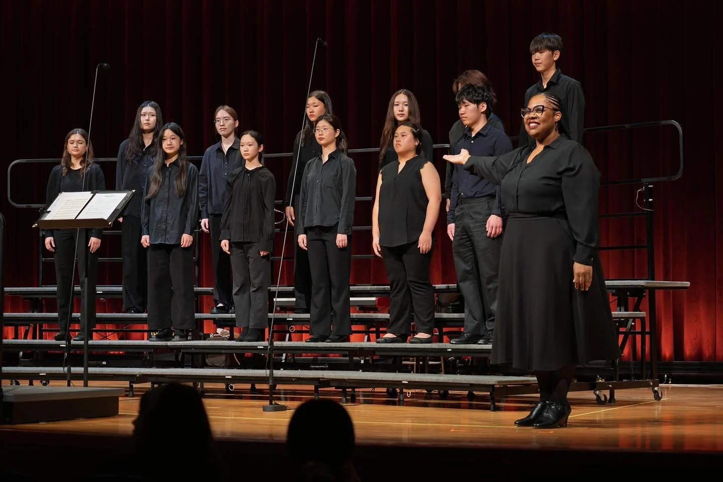 🎶 High school musicians performed in their first concert of the year on October 16, showcasing their talent and dedication across choir, band, and orchestra. Each performance highlighted both individual skill and collective excellence in the arts.