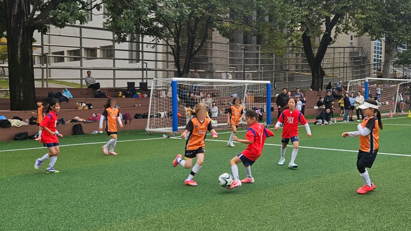 4th+grade+team1-blurred.jpg