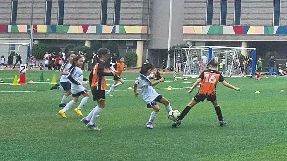 4%2525265th%252Bgrade%252Bteam4-blurred.jpg