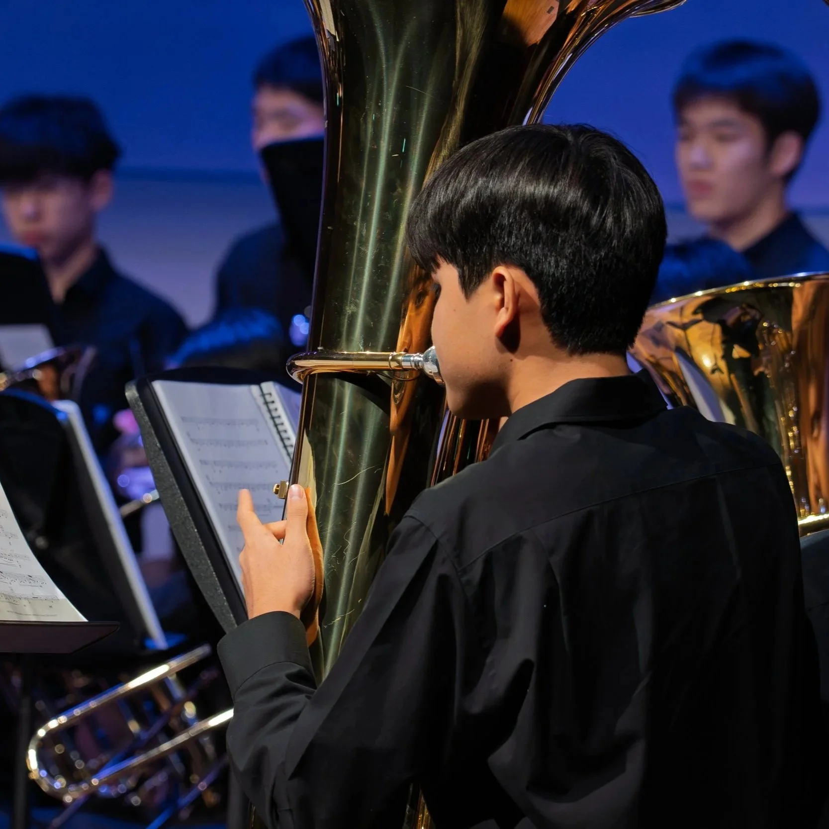 Secondary Concerts Share the Sounds of Christmas