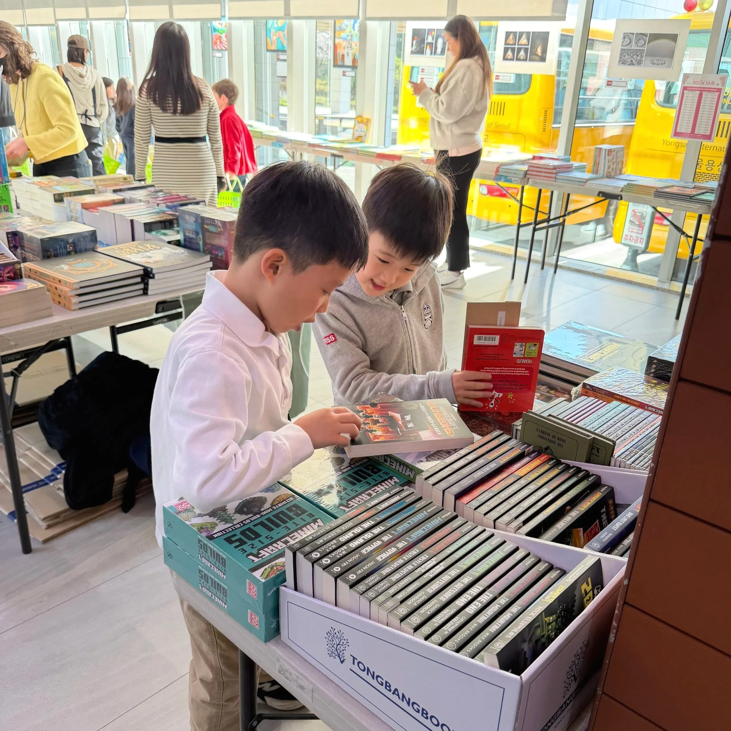 Spring Book Fair Cultivates a Love for Reading