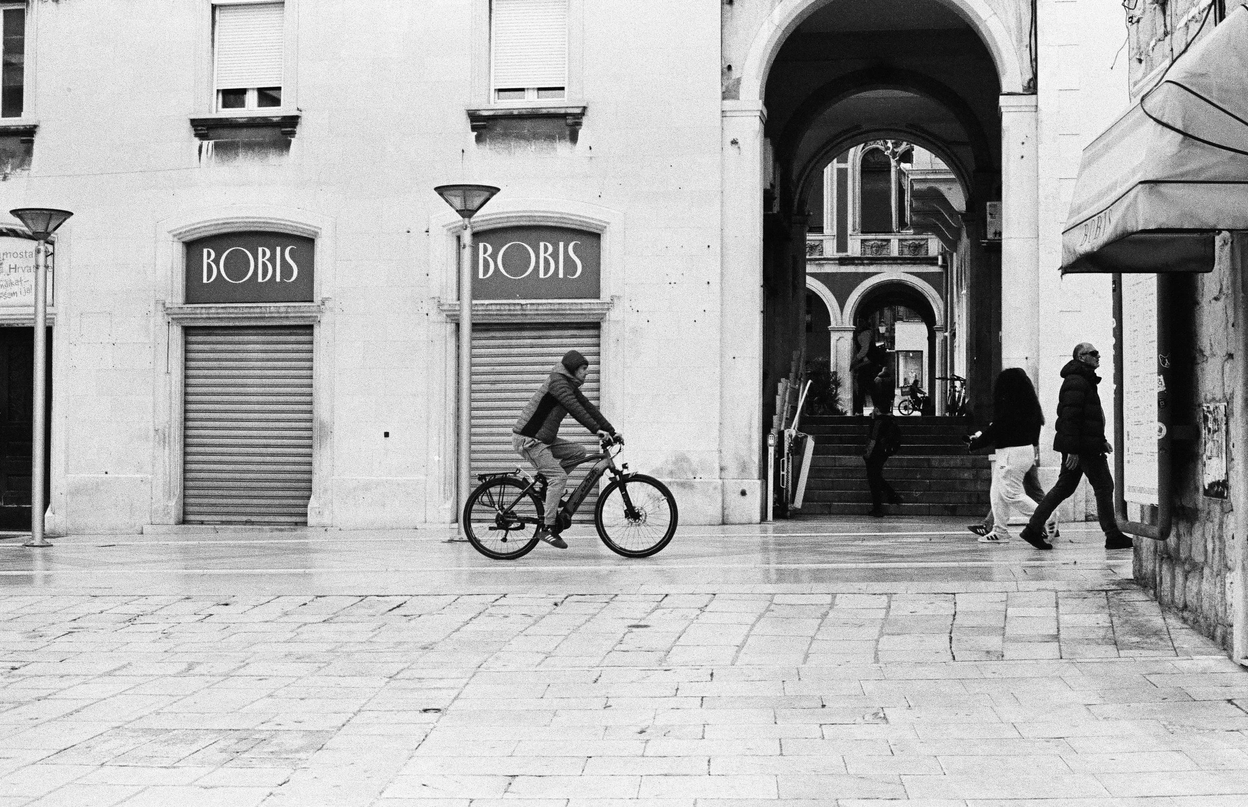 Croatia_T-Max400_Pushed1Stop (10 of 24).jpg