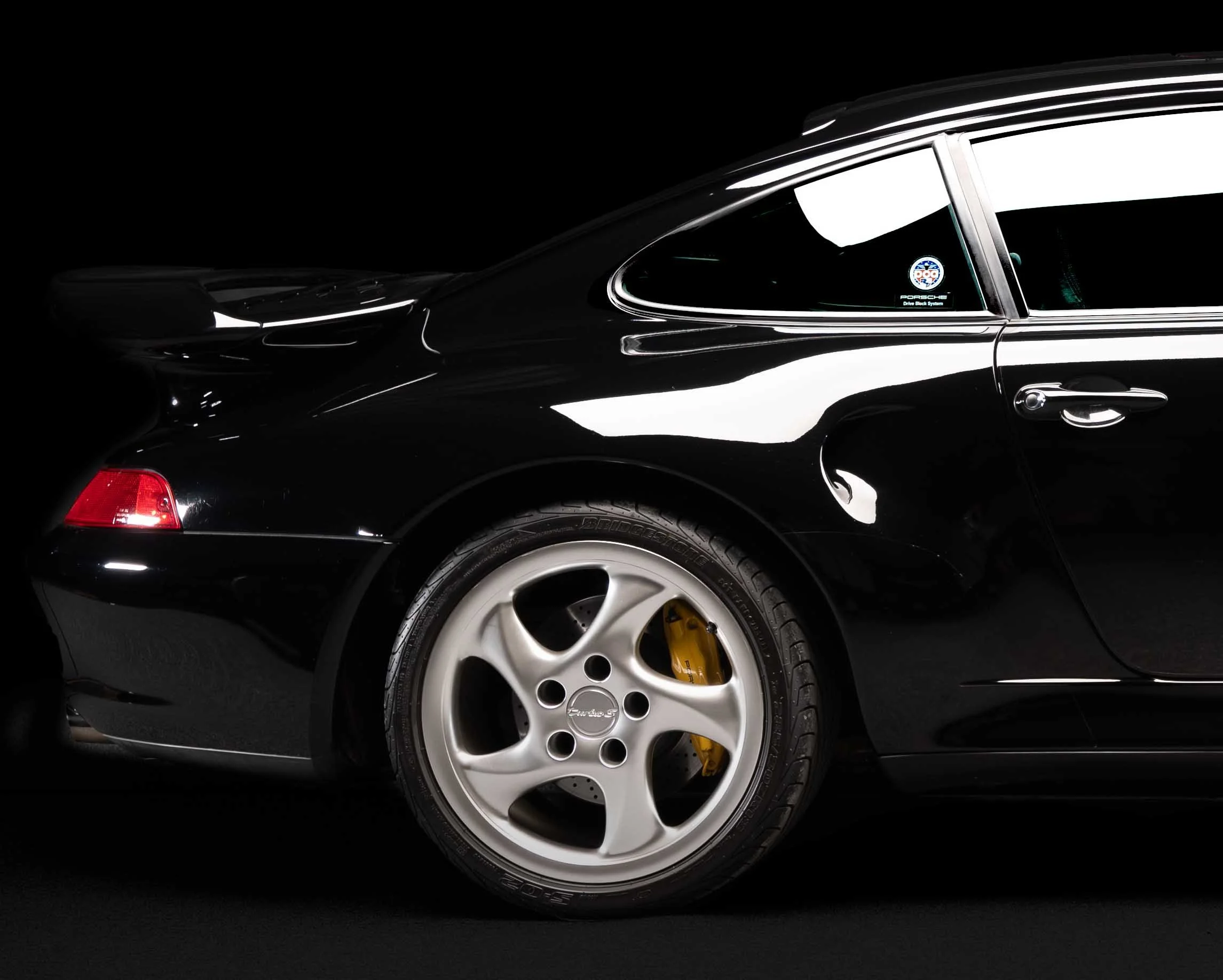 Side Right 1crop.jpg