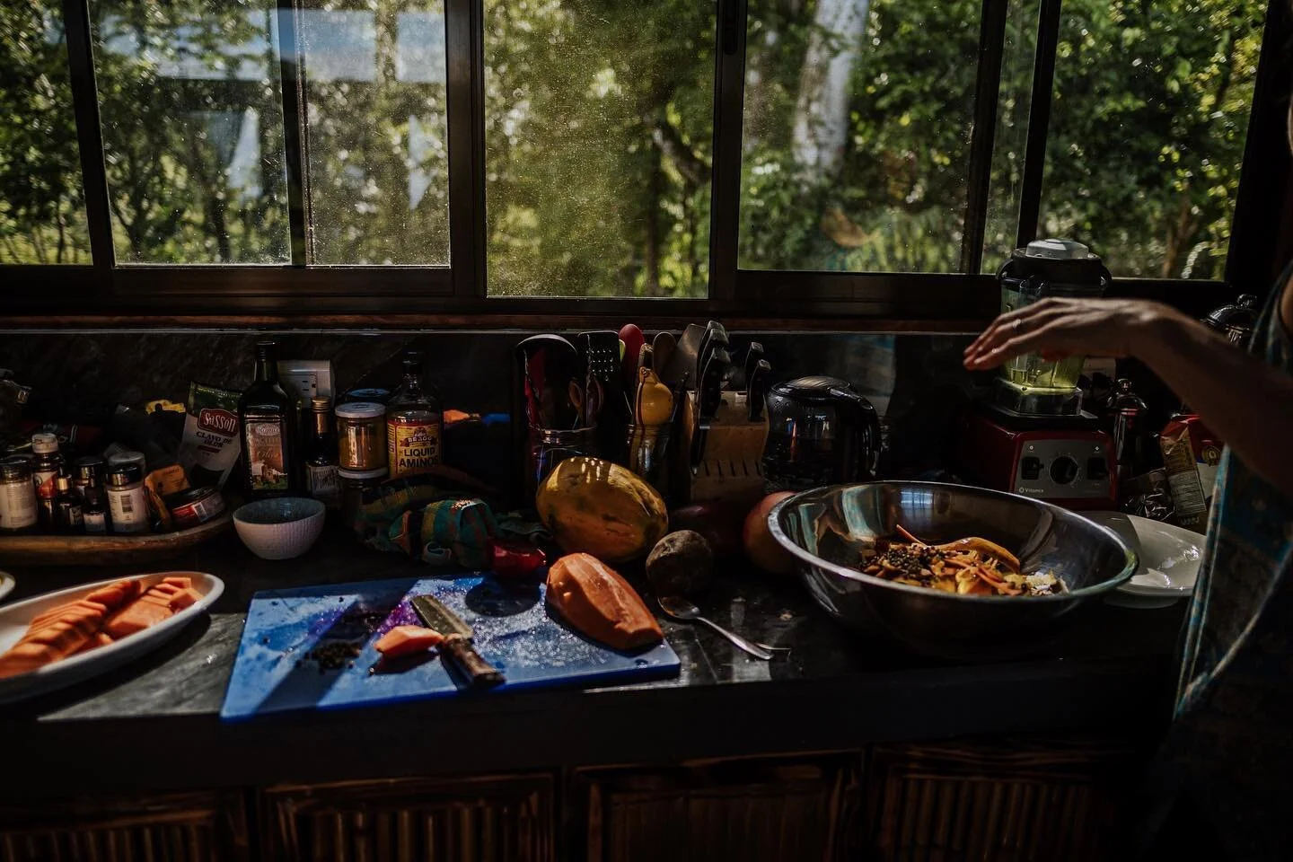 Retreats in the jungle are made of days at the waterfall, fresh fruit, and friends 🍉🍌💧