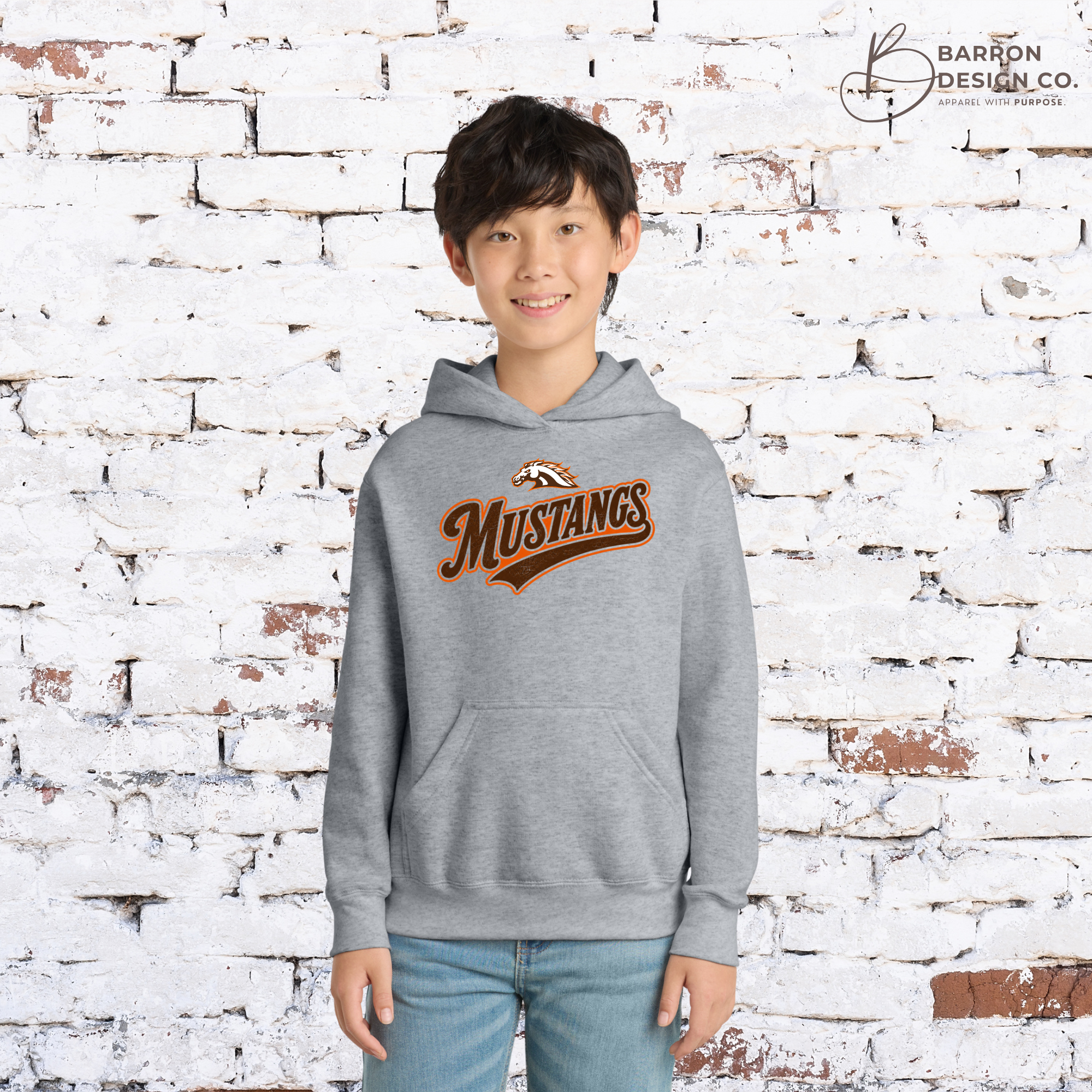 claymont retro hoodie.png