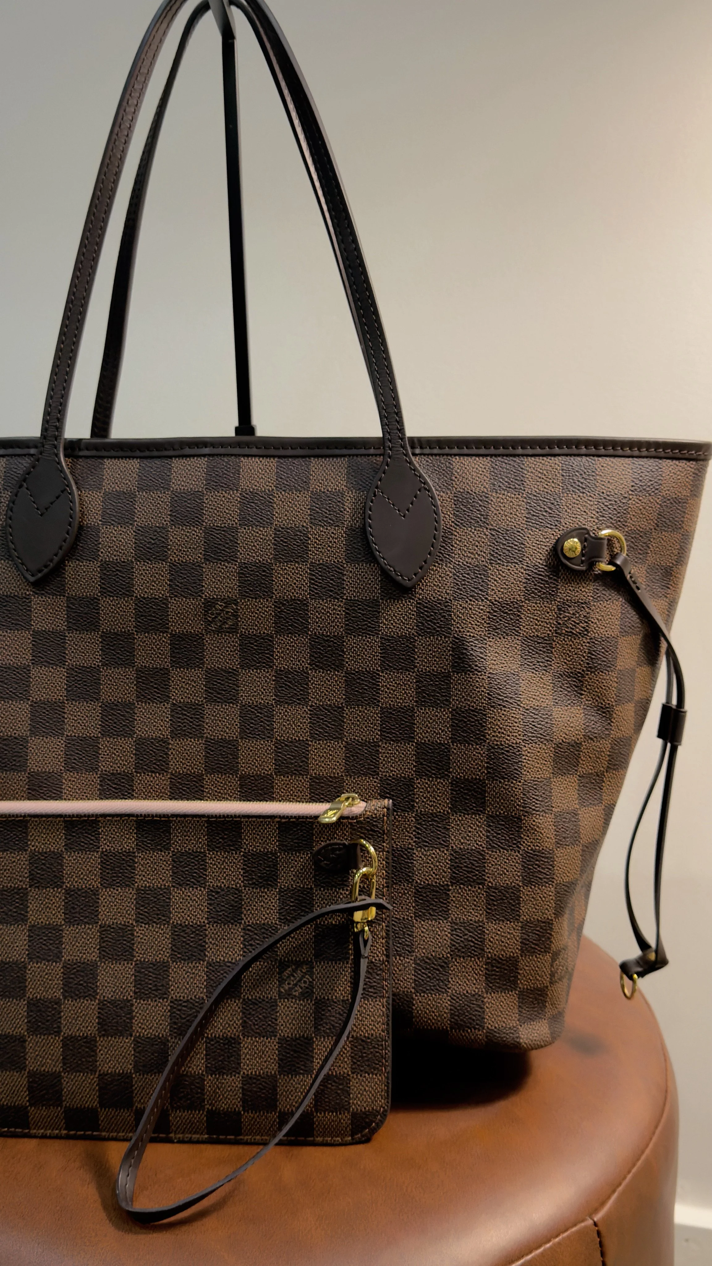LOUIS VUITTON - Neverfull MM, Damier Ebene, w/Lt Pink Interior