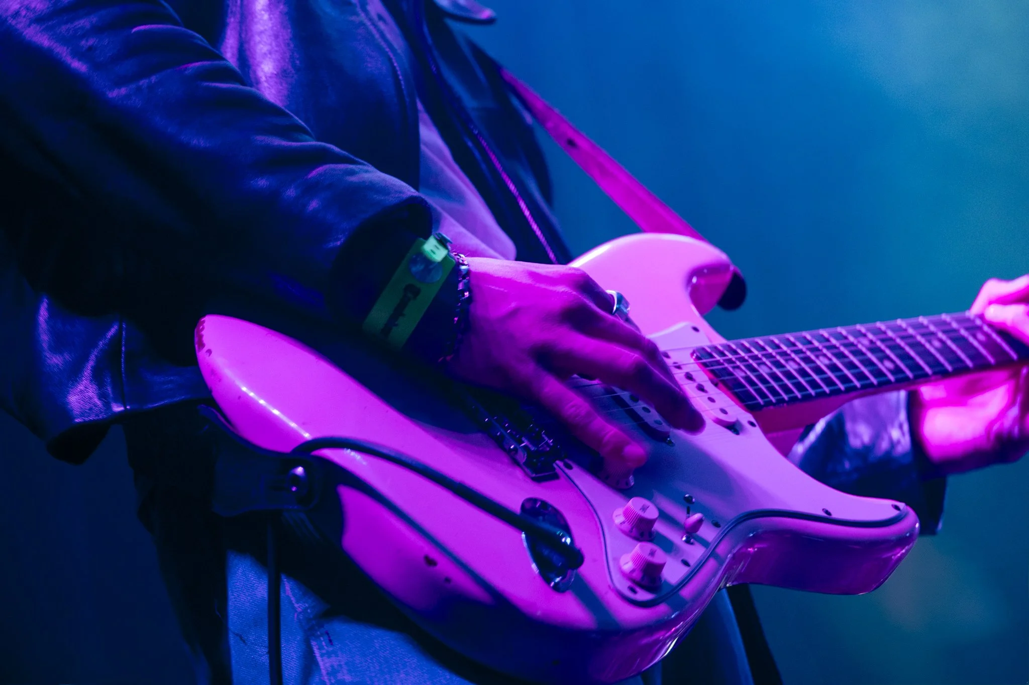 Sun Room Sets The Troubadour Ablaze with Back-to-Back Sold-Out Shows