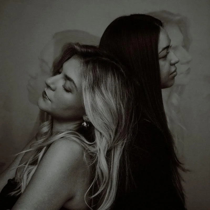 Rising pop artists Lillie Kolich &amp; Julia Minichiello release highly anticipated new single “I Bet”