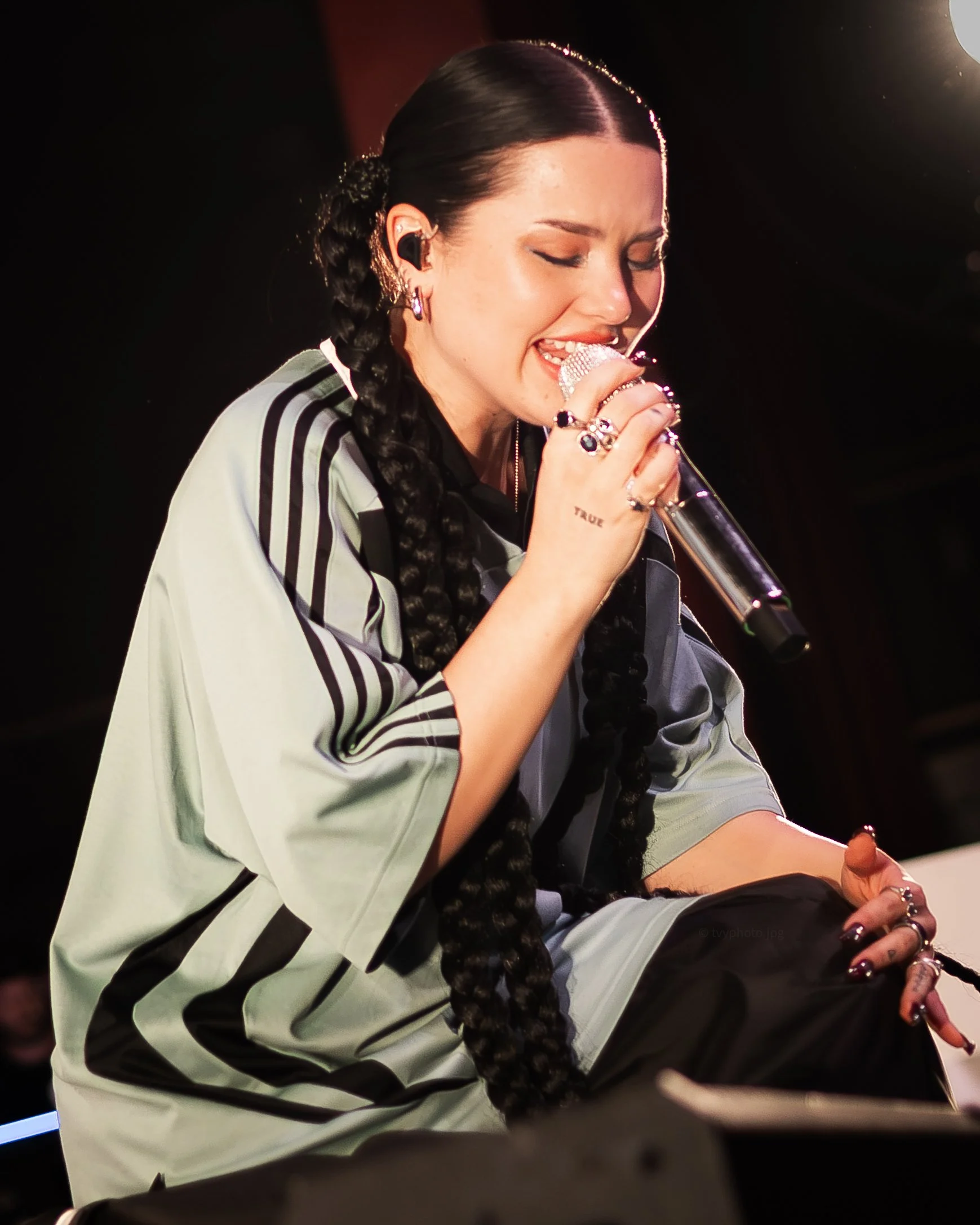 Lauren Spencer Smith_Philly_tvyphoto.jpg-08.jpg