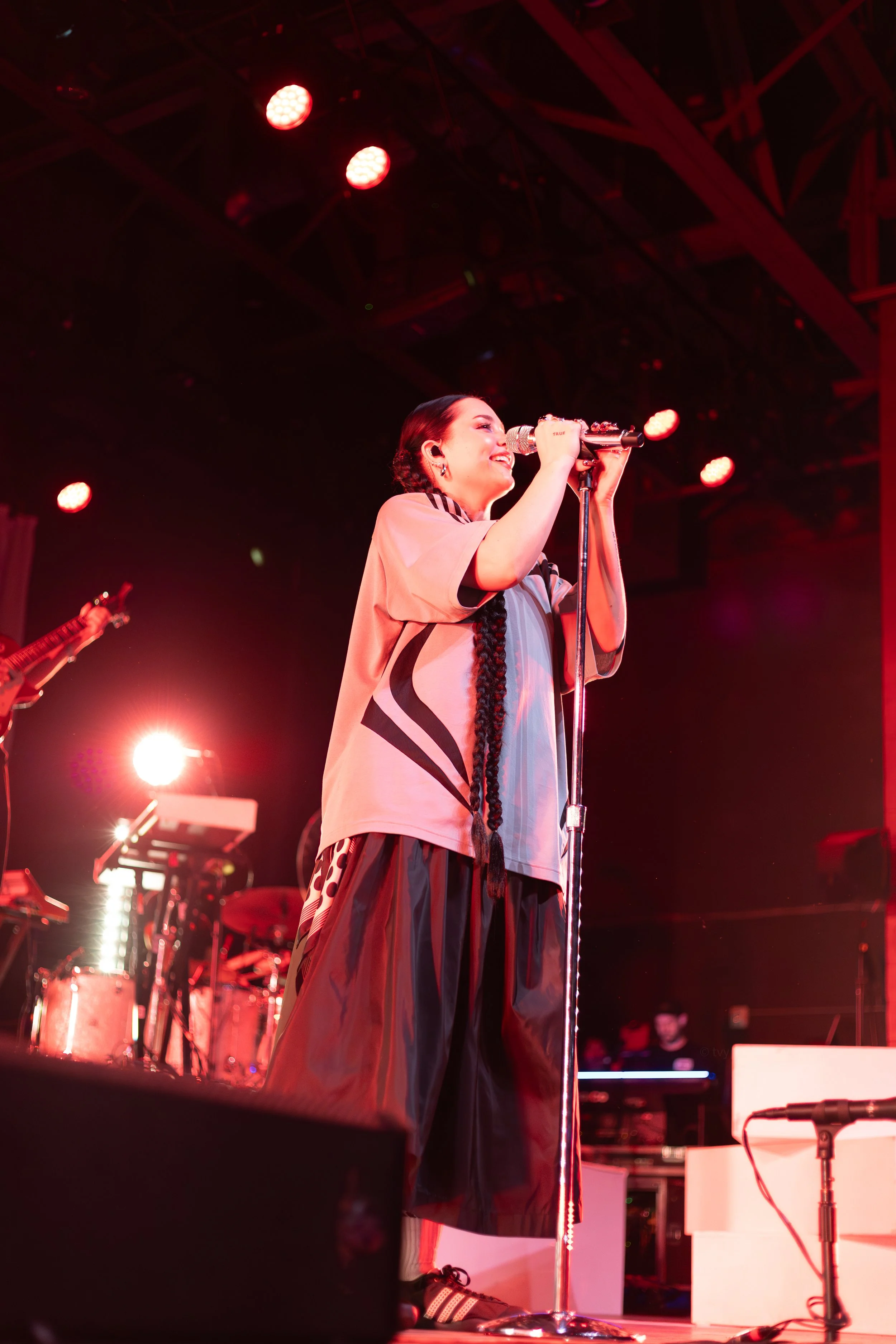 Lauren Spencer Smith_Philly_tvyphoto.jpg-21.jpg