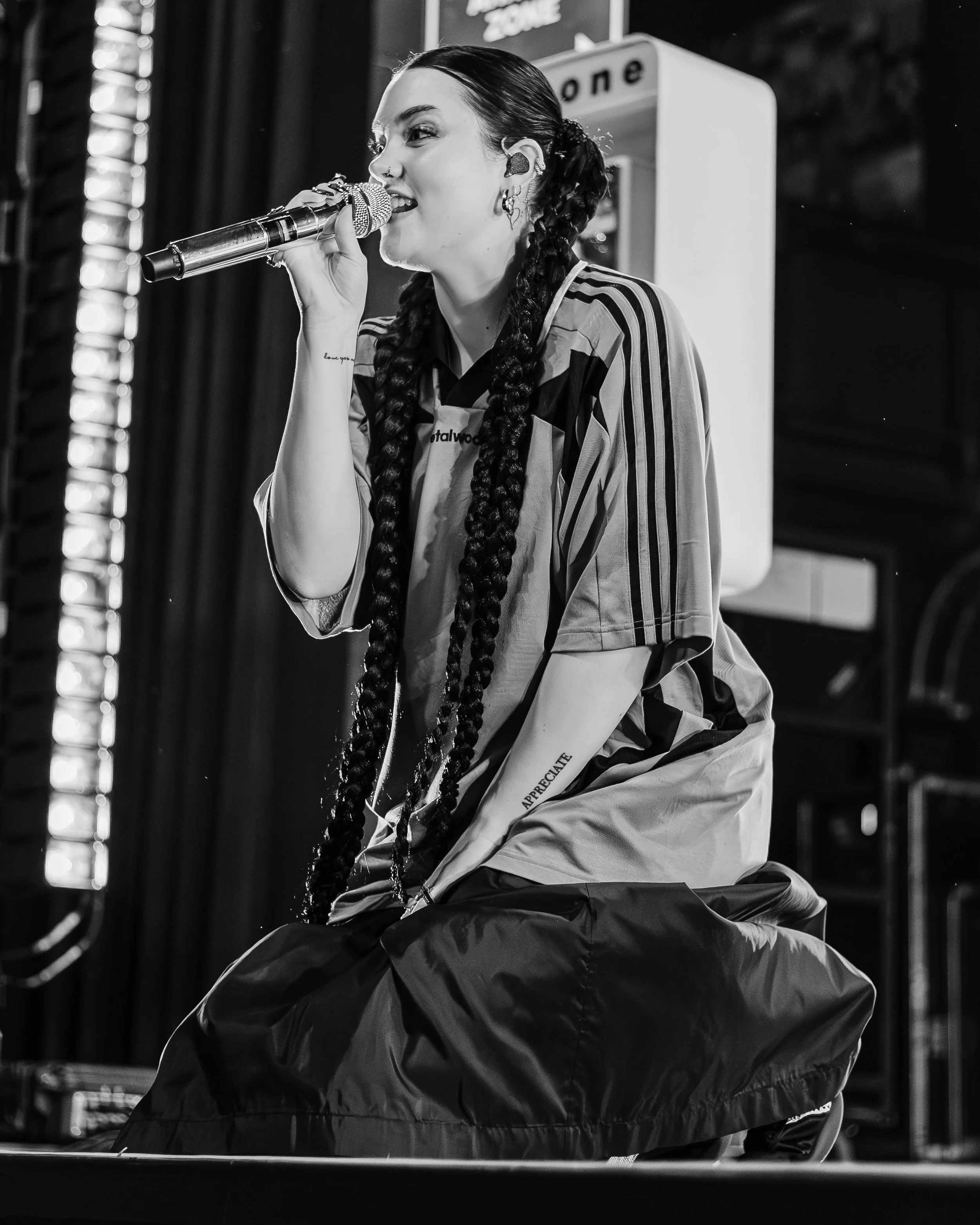 Lauren Spencer Smith_Philly_tvyphoto.jpg-24.jpg