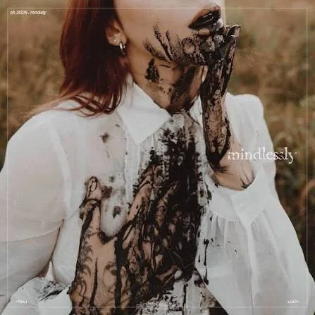 Summer Hoop preaches on toxic covenant in “Mindlessly”