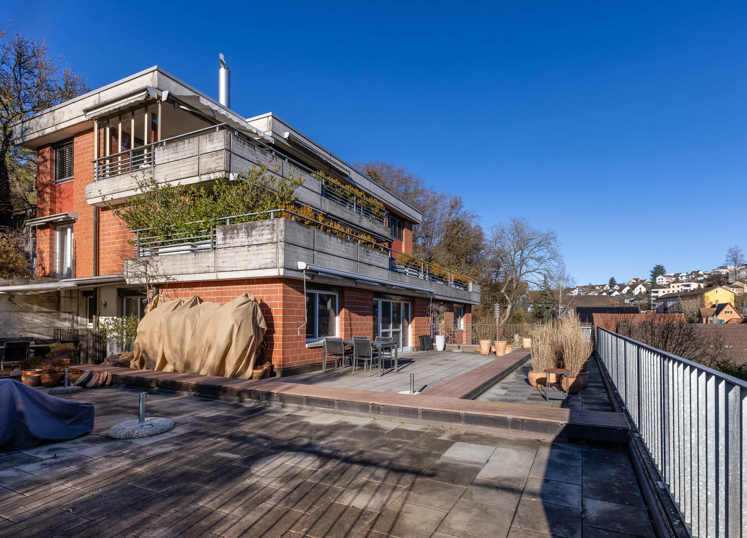 8200-1-FREITAG IMMO-001.jpg