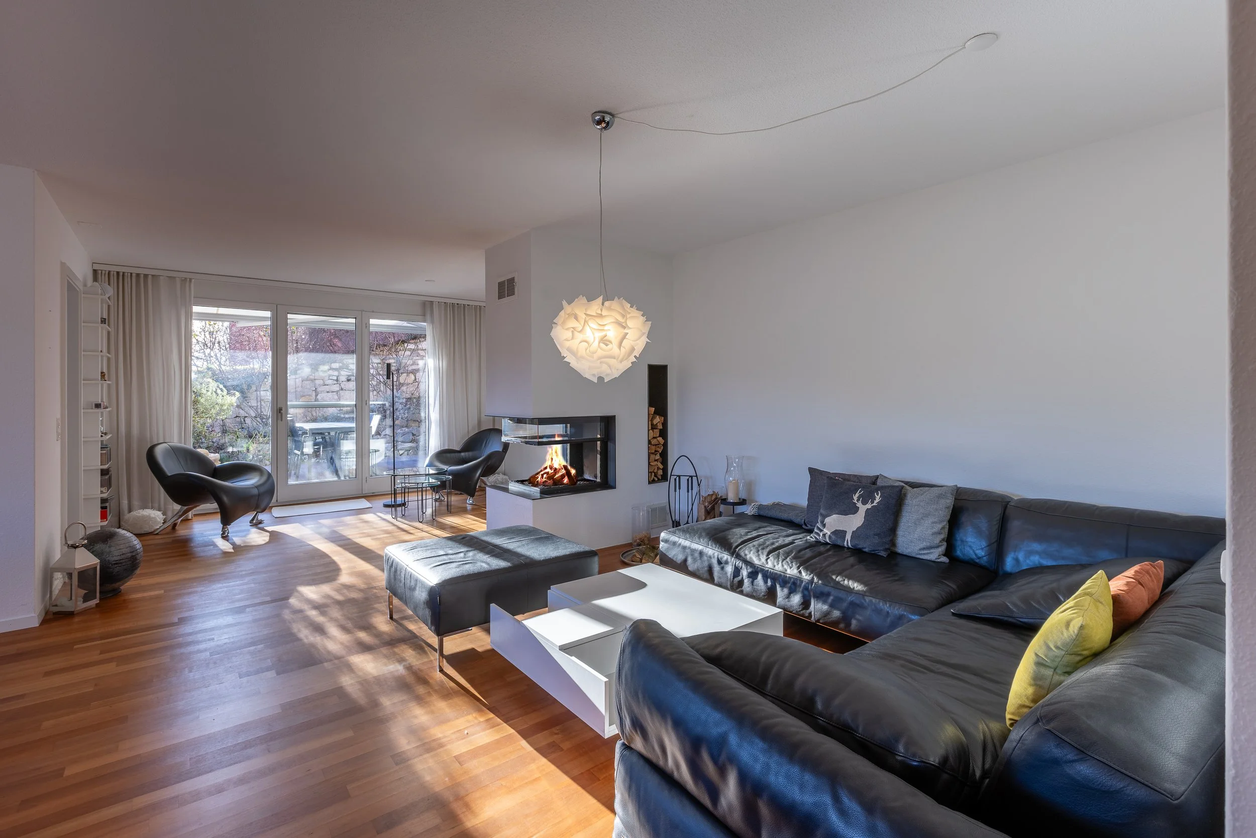 8200-21-FREITAG IMMO-002.jpg