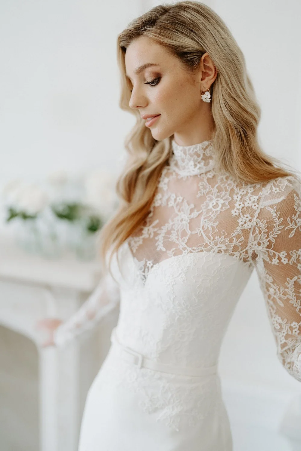 suzanne neville long sleeve wedding dress Suzanne Neville Stravinsky
