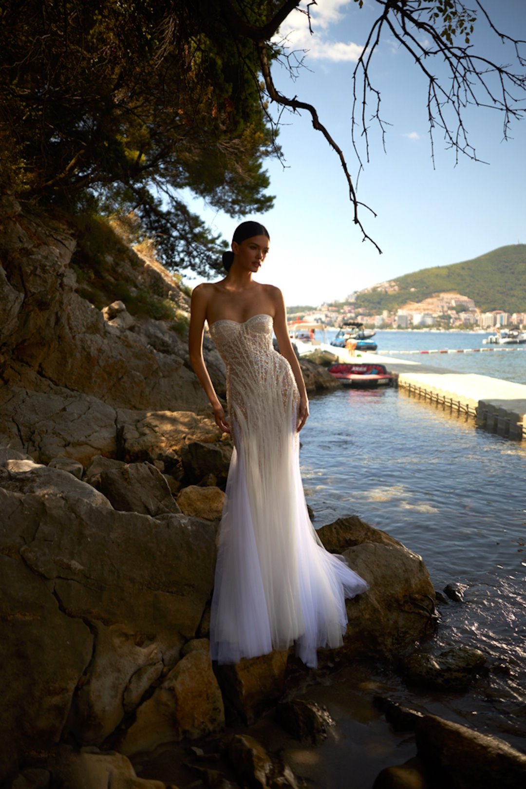 inbal-dror-br-23-06-front.jpg