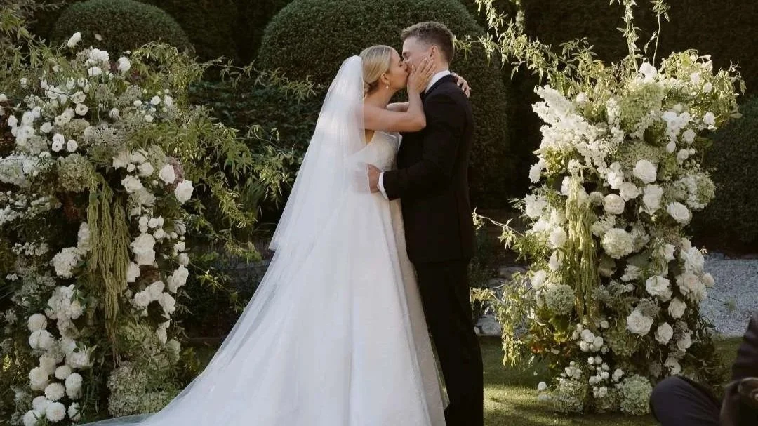 Helen Rodrigues Bridal