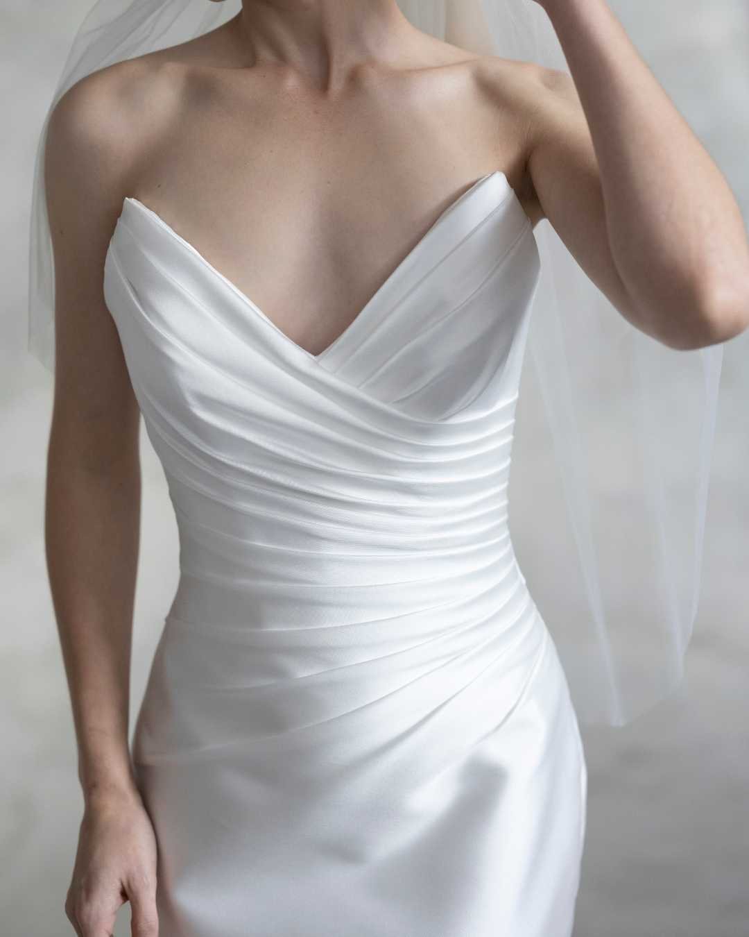 The Delphinium Gown (5).jpg