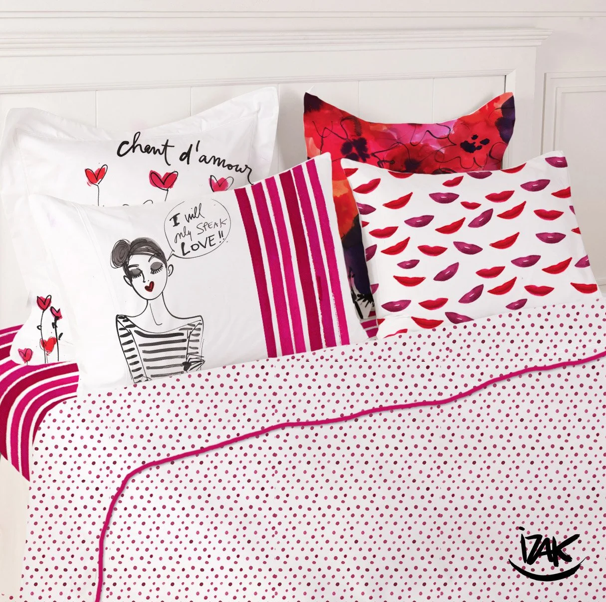 Izak_Zenou_Love_Bedding_Cover.jpg