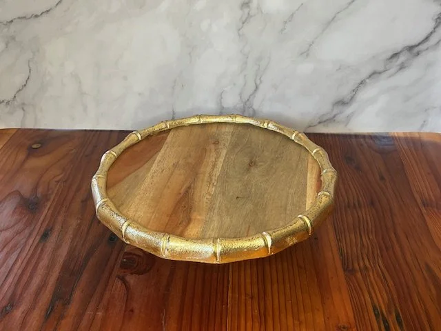 Item #S 24 8" cakes or smaller