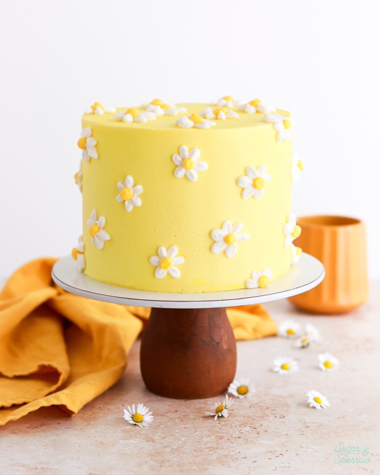 Daisy-Cake-Tutorial-1.jpeg