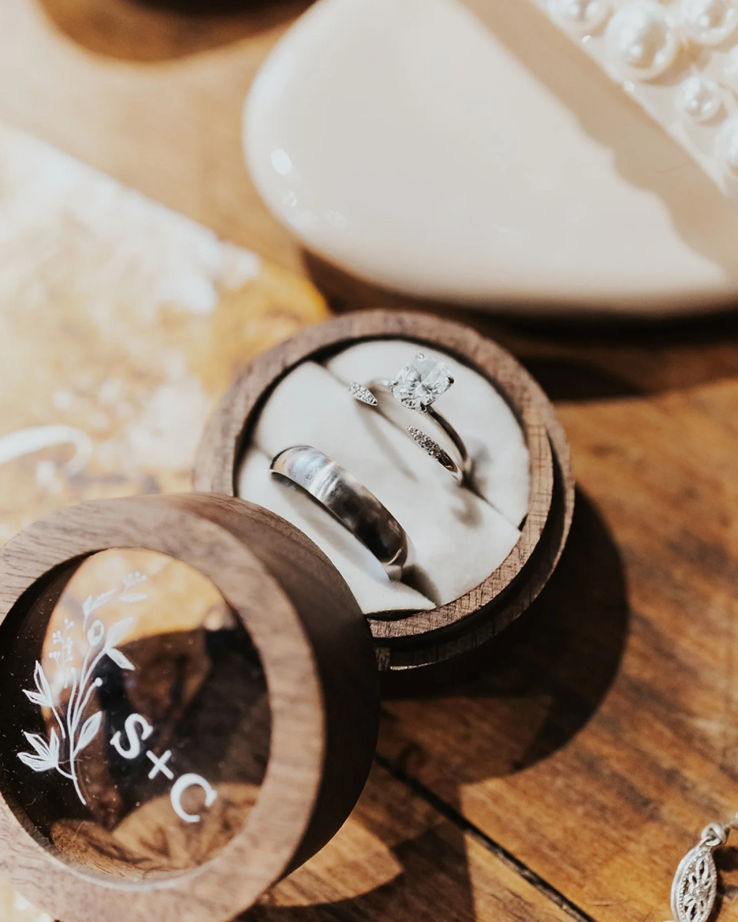 The details? They&rsquo;re more than just pretty&mdash;they&rsquo;re personal. ✨

Every flower, every handwritten note, every piece of decor you chose tells a story. The heirloom veil. The signature cocktail named after your pup. The table numbers wi
