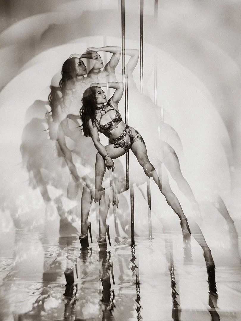 Soft proofing galleries have been sent! 

A heartfelt thank you to everyone who joined me on Saturday - I had a fantastic afternoon with you all (and our pics are out of this worldddd)!

My eternal gratitude to @flowandco.cbr for the space to create.