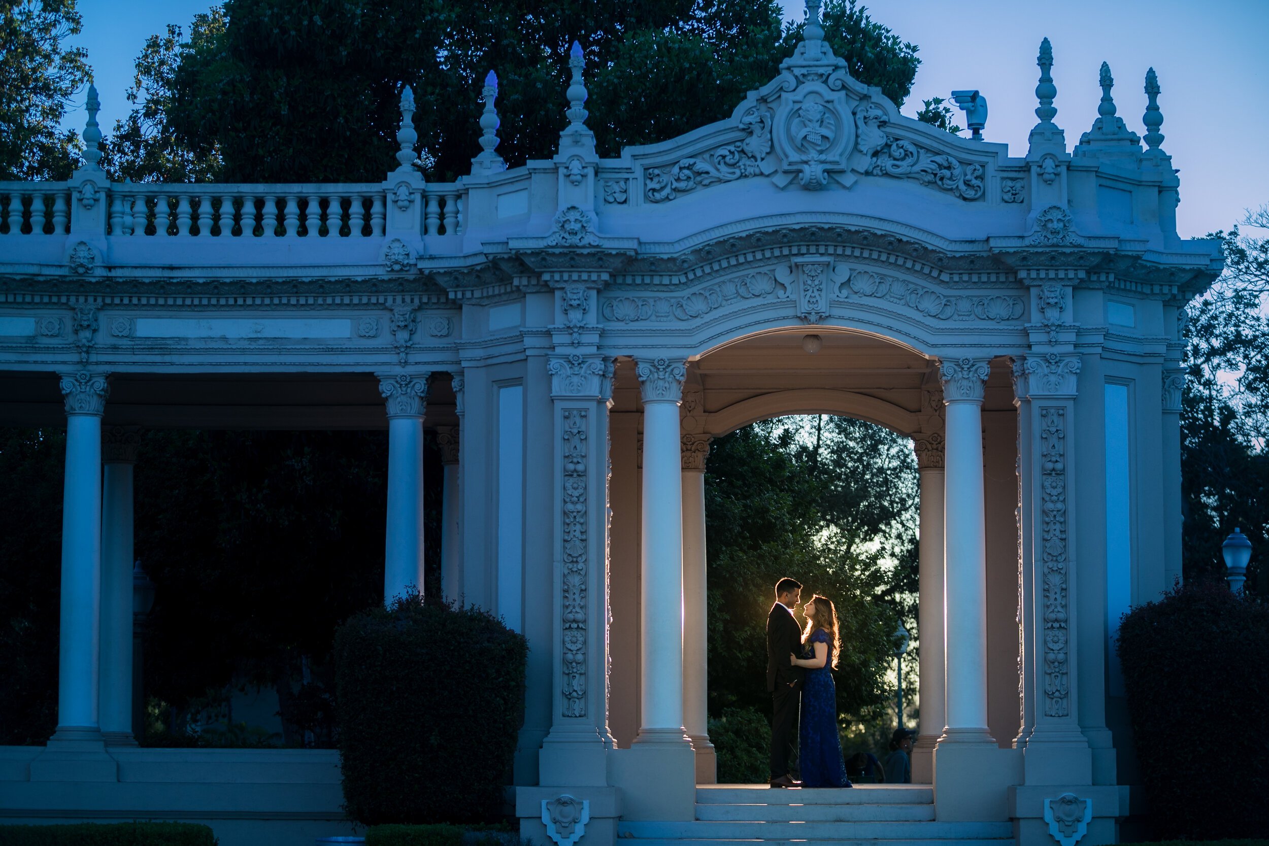 7-MO-Balboa-Park-San-Diego-Engagement-Session-Photos-Andrew-Kwak-Photography.jpeg