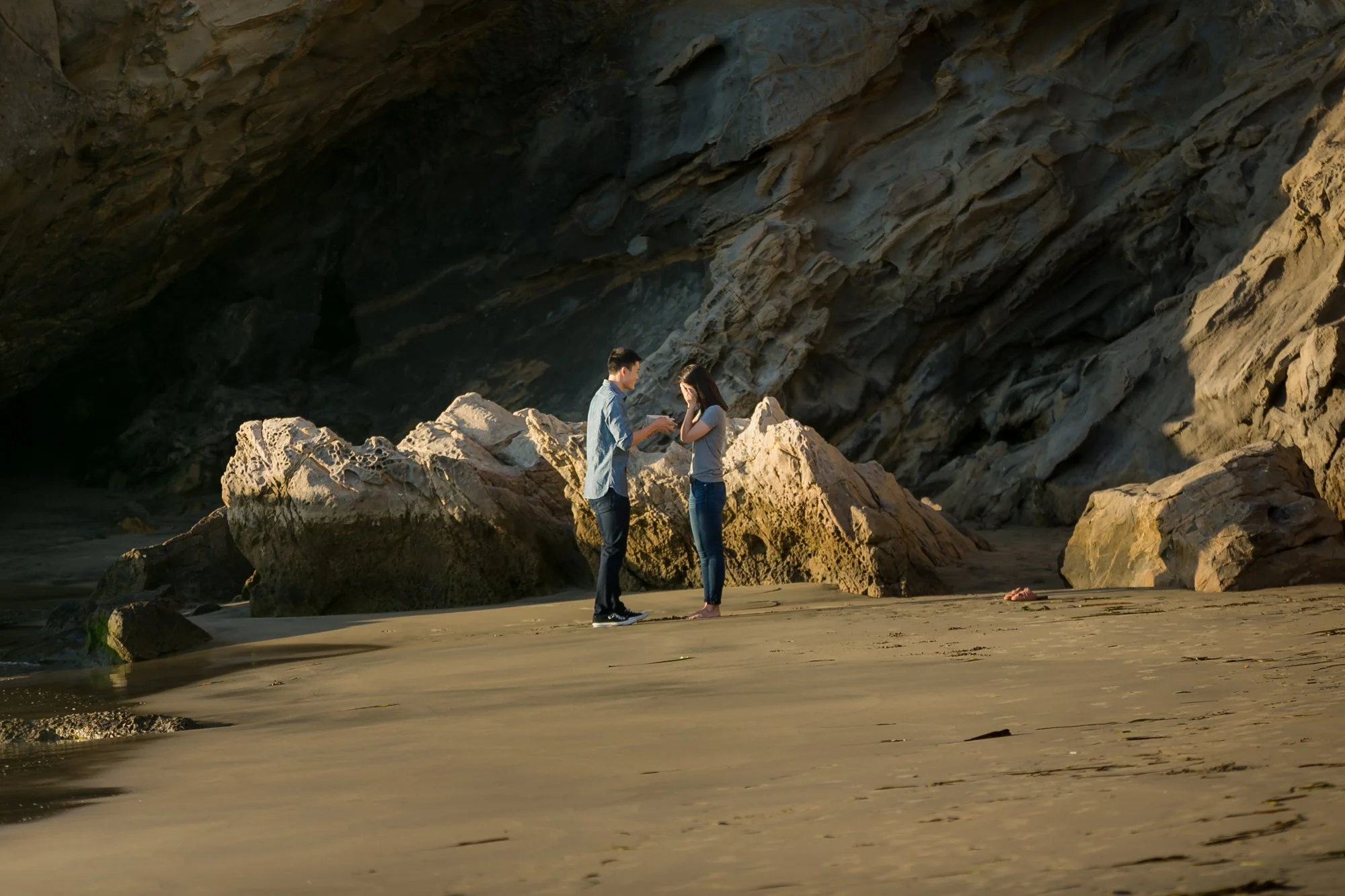 04-JT-Kaylee-Corona-Del-Mar-Beach-Proposal-Photos-Andrew-Kwak-Photography.jpg