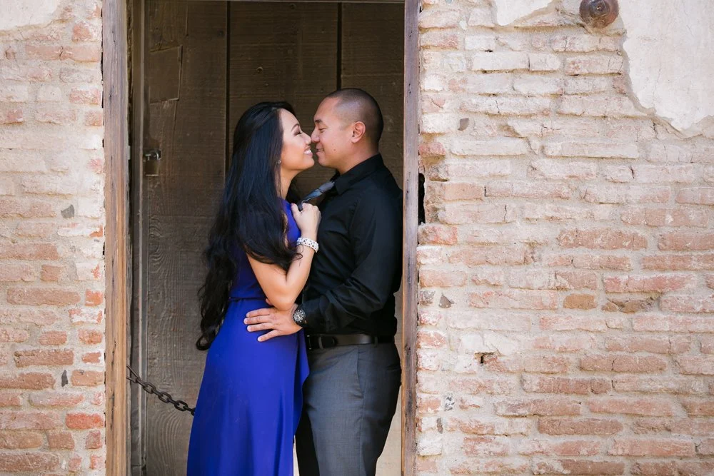 RA-san-juan-the-mission-engagement-photos-2.jpg