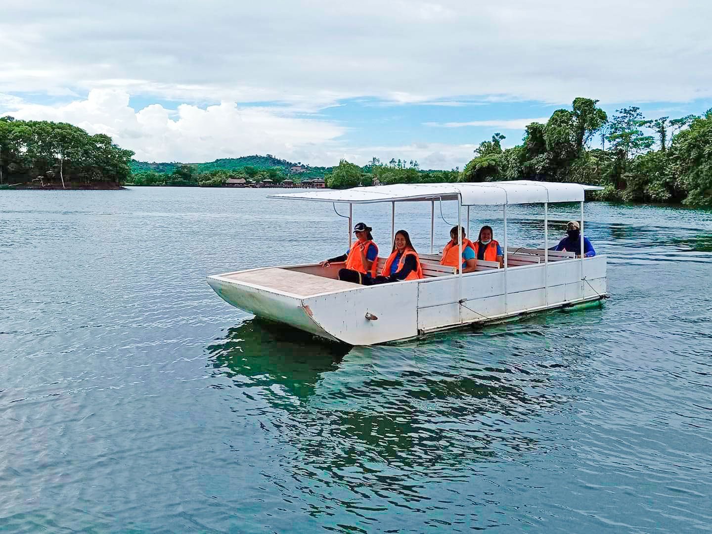 Pasyal boat
