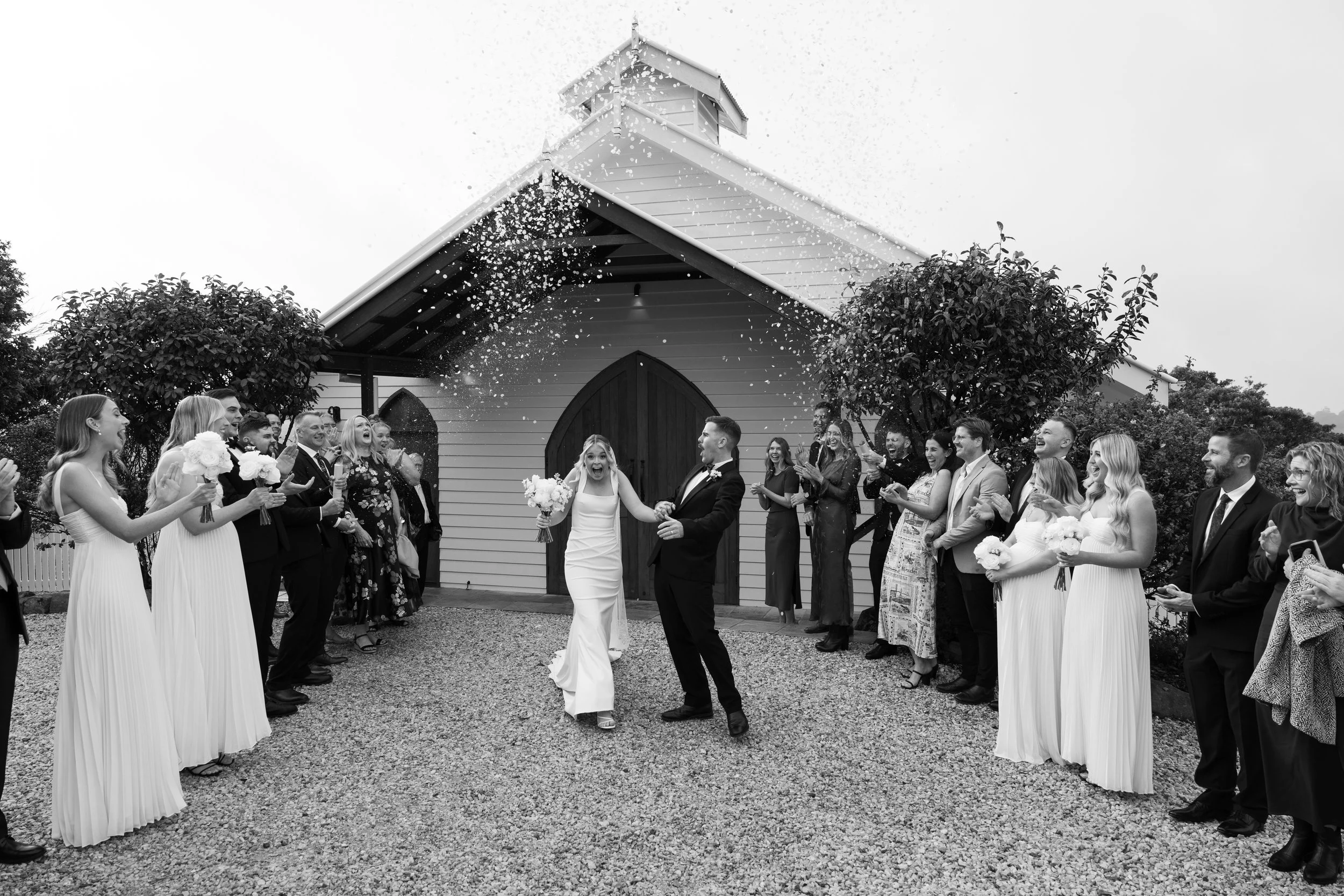 How to Plan Your Wedding Day Timeline (Without the Stress)