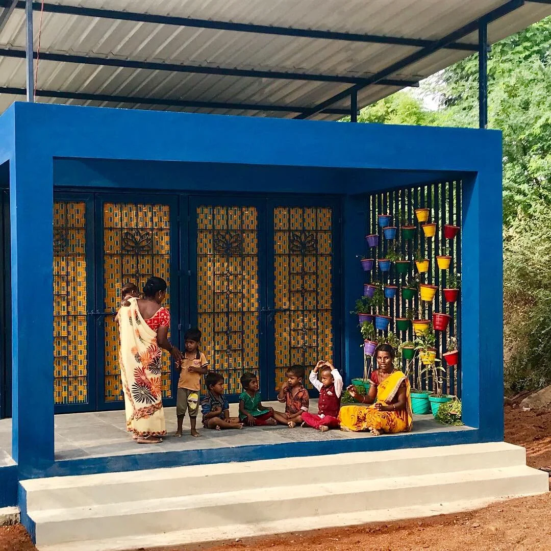 Shaded outdoor space (photo by Roberto Rodriguez Reyes)